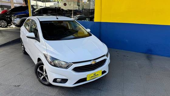 CHEVROLET ONIX 1.4 MPFI LTZ 8V FLEX 4P AUTOMÁTICO CHEVROLET ONIX 1.4 MPFI LTZ 8V FLEX 4P AUTOMÁTICO